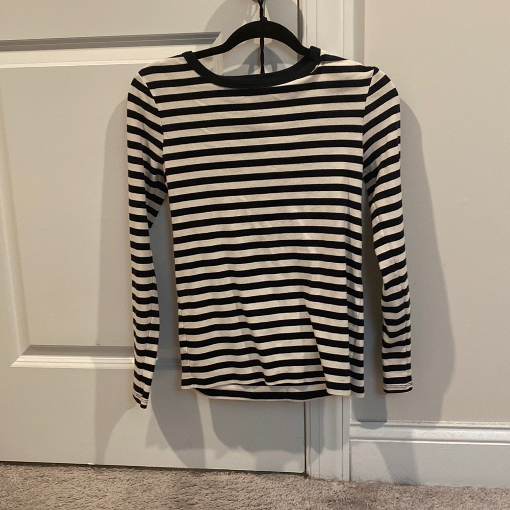 Basic t by joe fresh size is medium